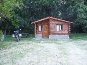 My little log cabin - Bahia Rosales, Parque Nacional Los Alerces